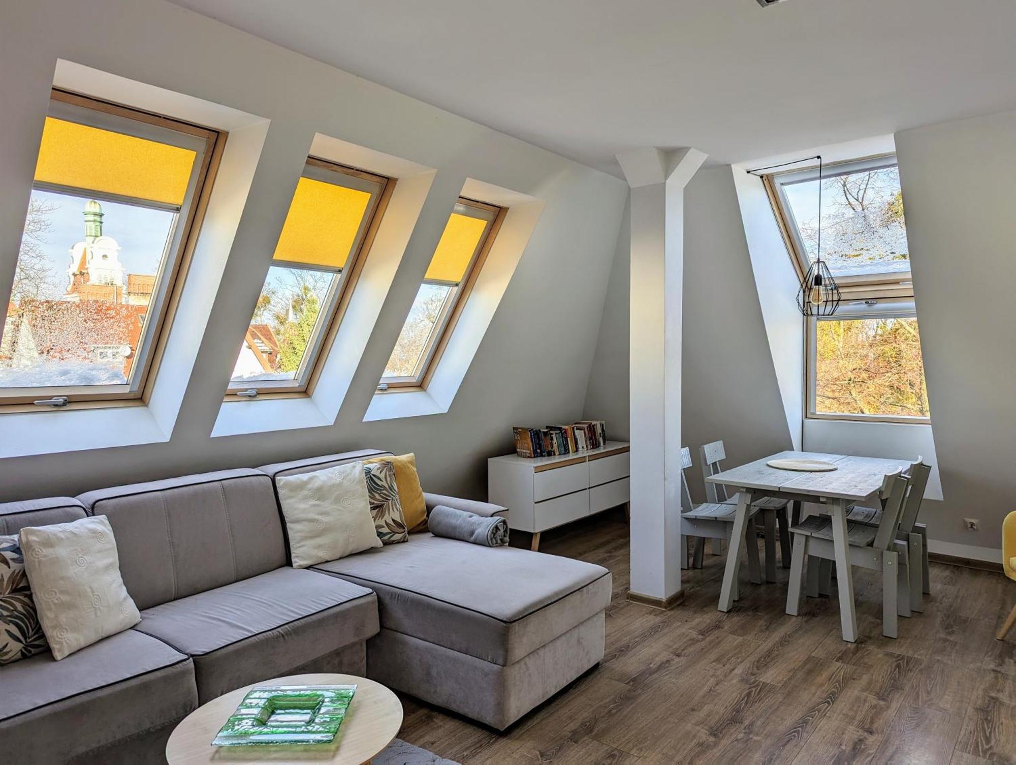 Sloneczne Poddasze Przy Molo I Plazy Apartment